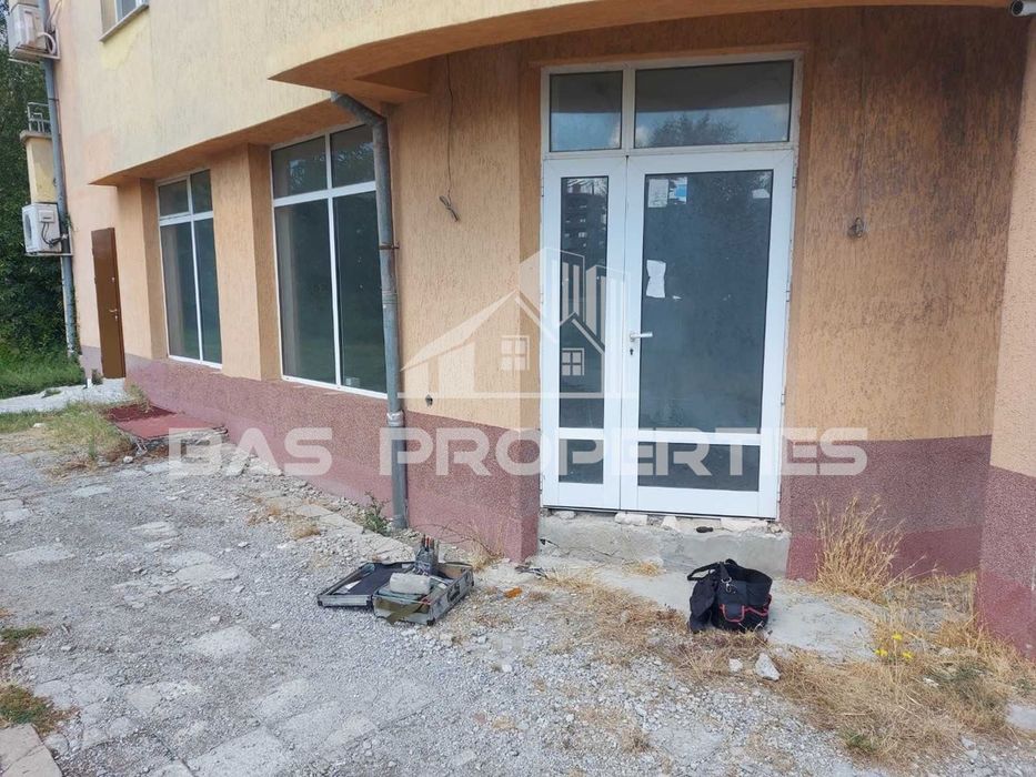 Магазин в София-Овча Купел 2 площ 60