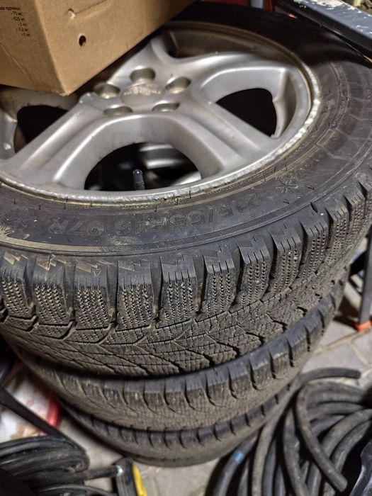 Продам зимние шины