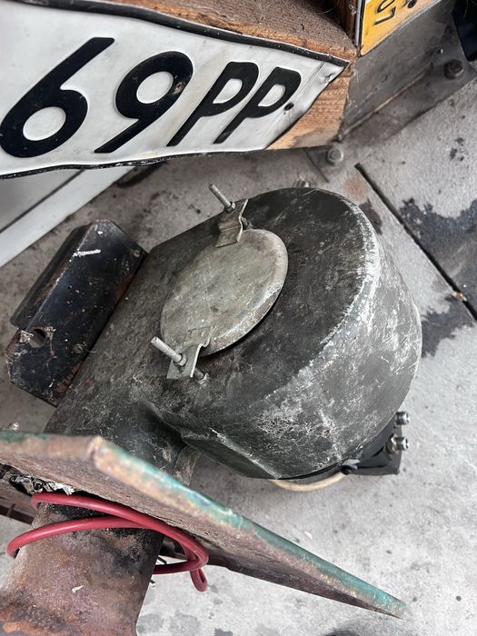 Нафтова горелка става за котел, печка и може да се направи на масло