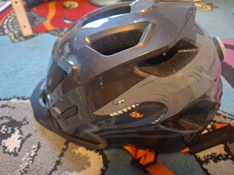Каска CUBE ant black