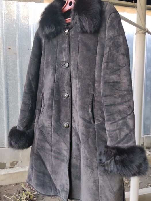 Продам дублёнку.