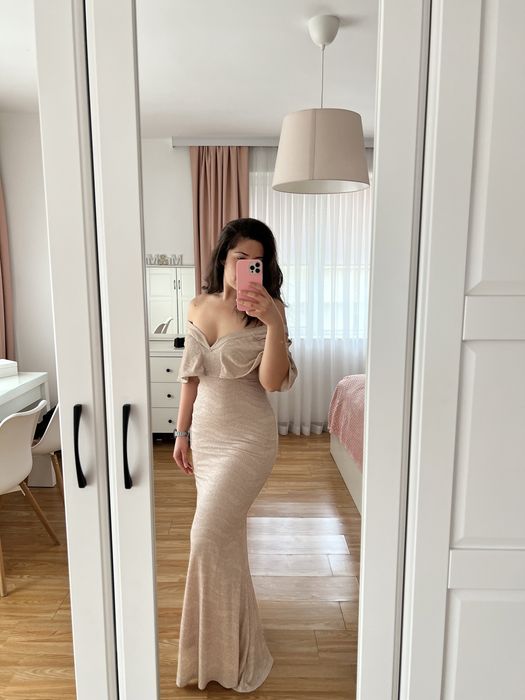 Официална прилепнала рокля за бал, сватба, кръщене размер 38/40