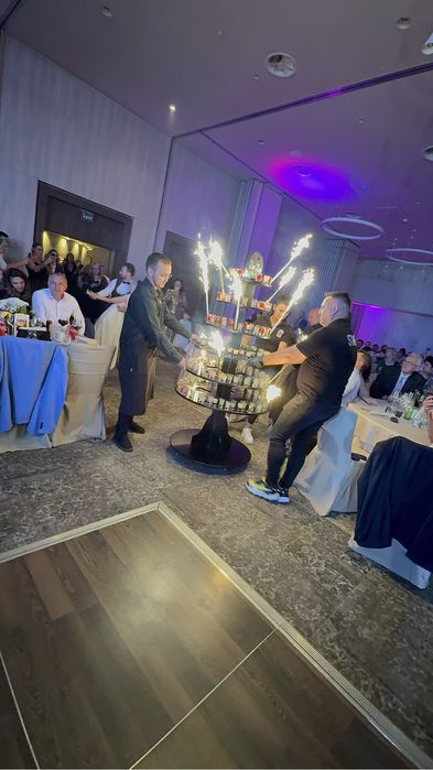 Tort mojarat(nr 18),tort de shoturi,tortul mirelui,cocktail bar,open b