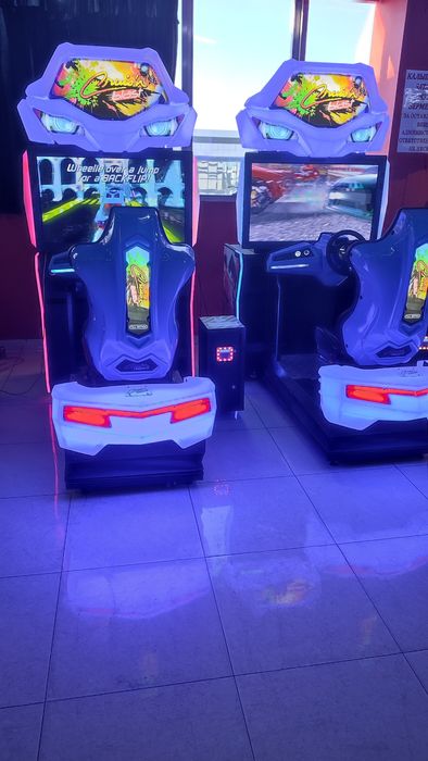 Игровые автоматы и Детская площадка