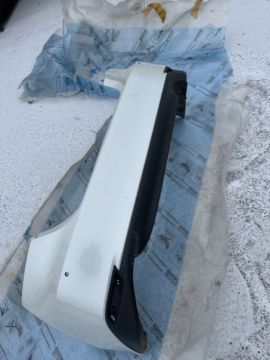 Задний бампер камри 70