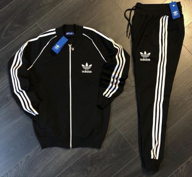 Trening adidasi marimea M/L