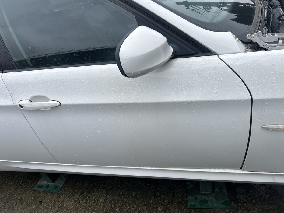 Usa laterala drepta bmw e90 cod culoare ALPINWEISS 3