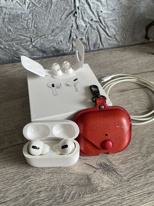 Наушники Apple AirPods Pro 2nd белый