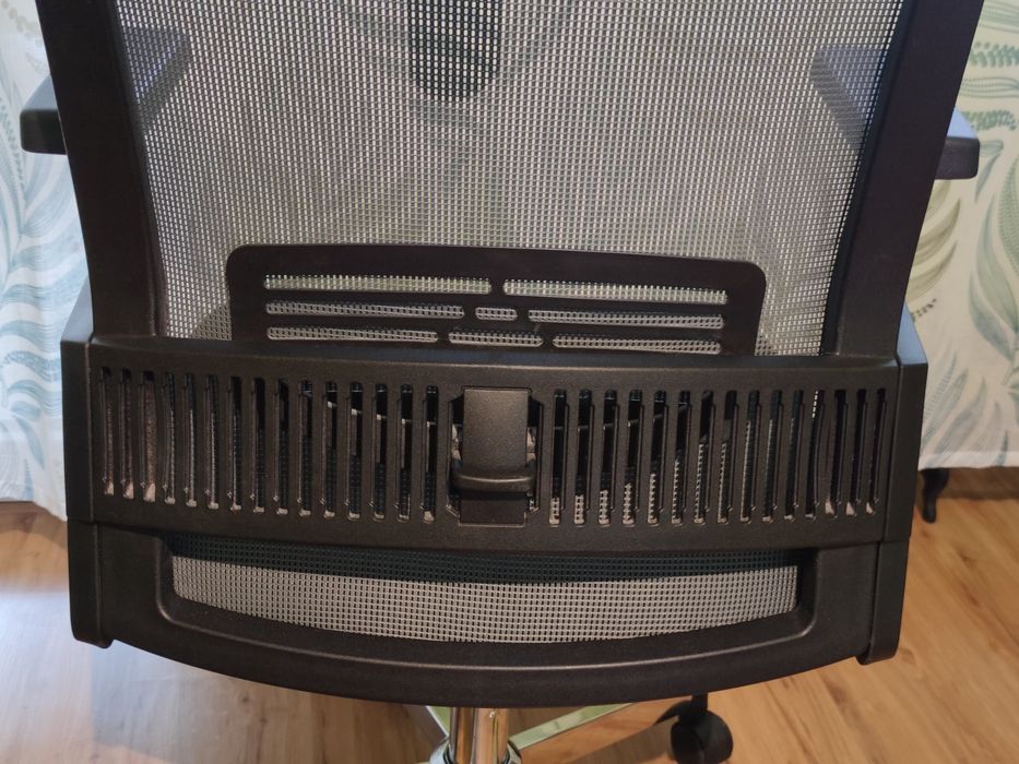 Офис стол - модерен дизайн