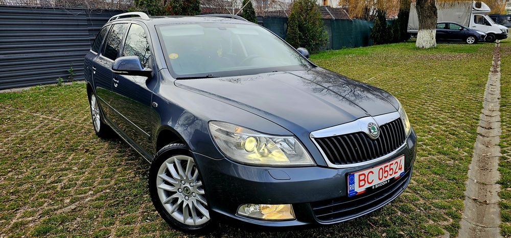 Skoda Octavia / Laurin & Klememt / 2010 / Automata / FULL