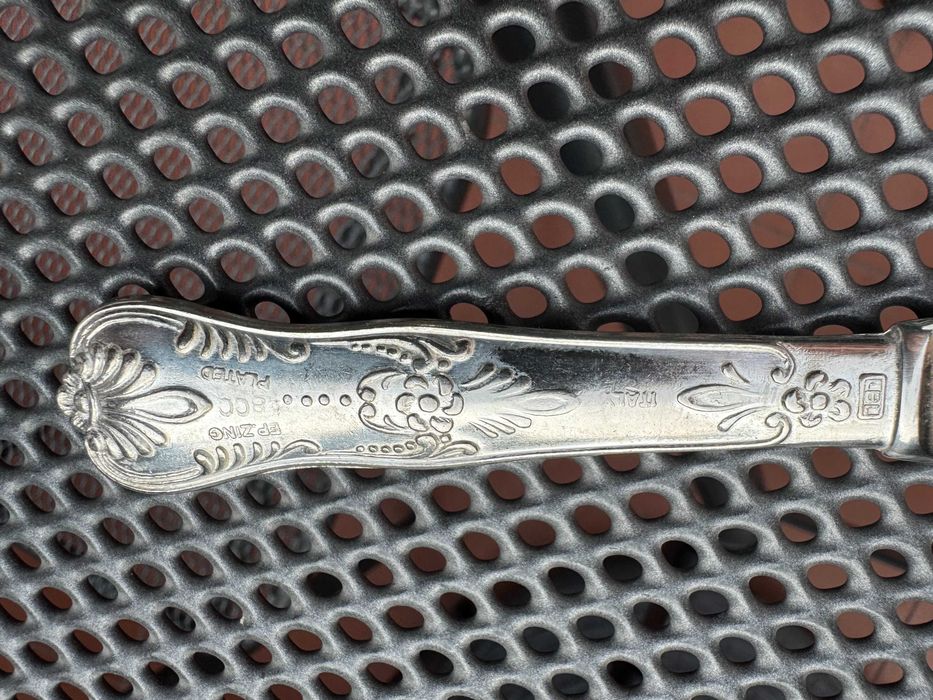 Посребрени прибори – Made in Italy – 51 части с куфарче и сертификат