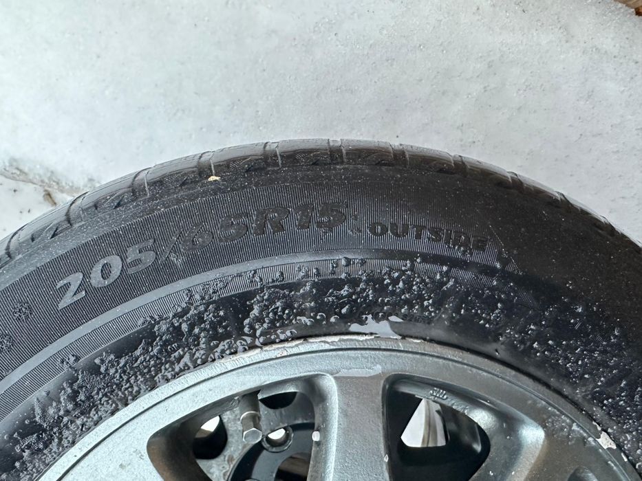 Продам комплект колес 5/114.3