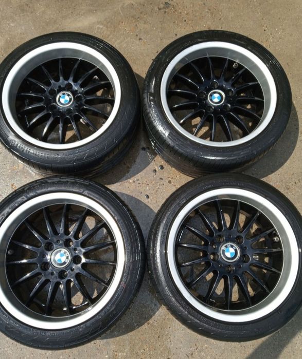 Диски R17 оригинал с шинами на BMW