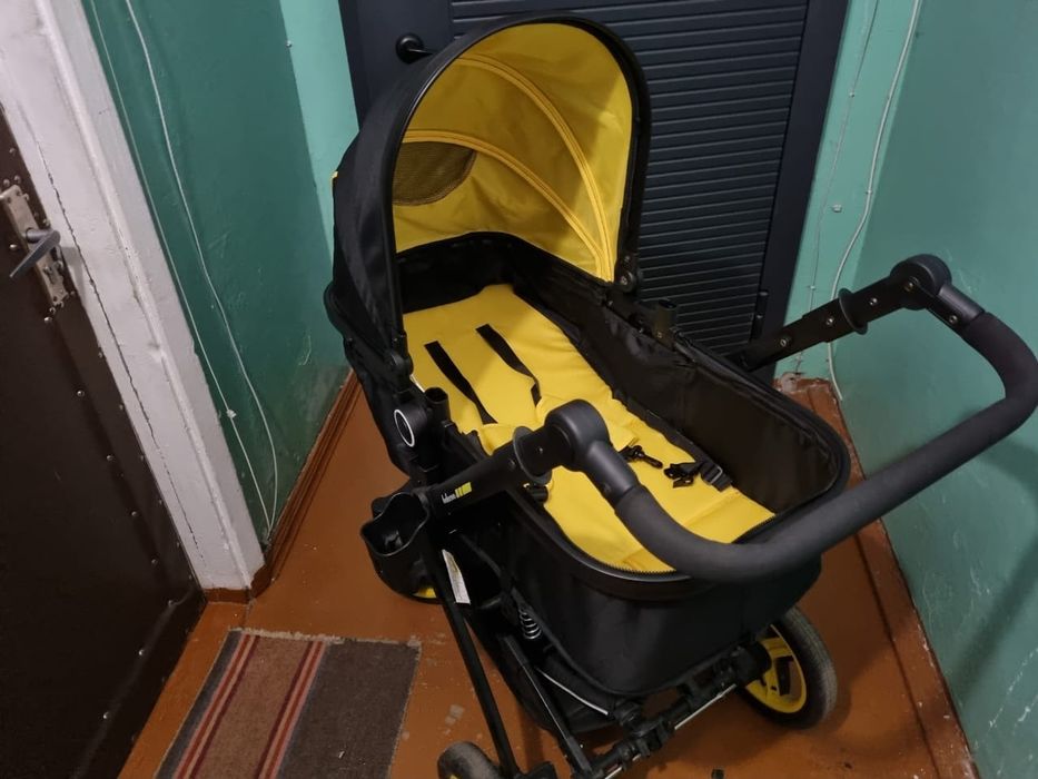 Коляска универсальная 3 в 1