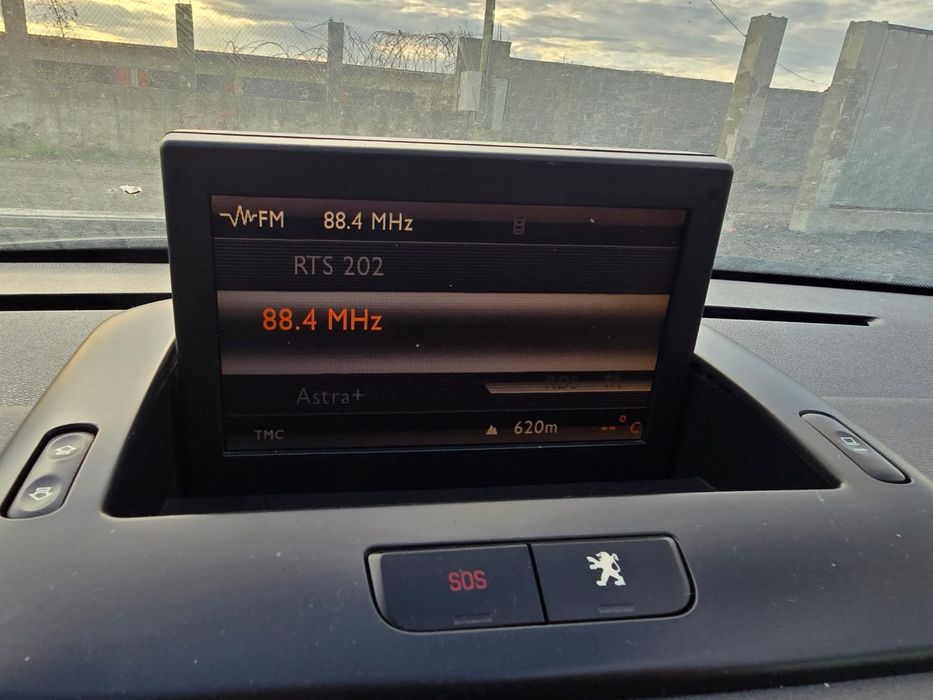 Peugeot 5008 1.6hdi 2012g.