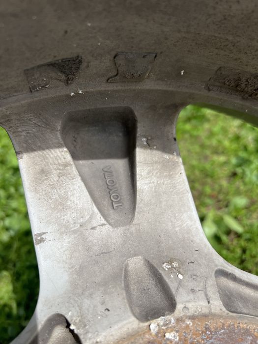 Диски R18 5х150 Toyota/Lexus