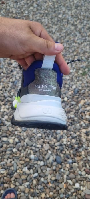 Adidași Valentino