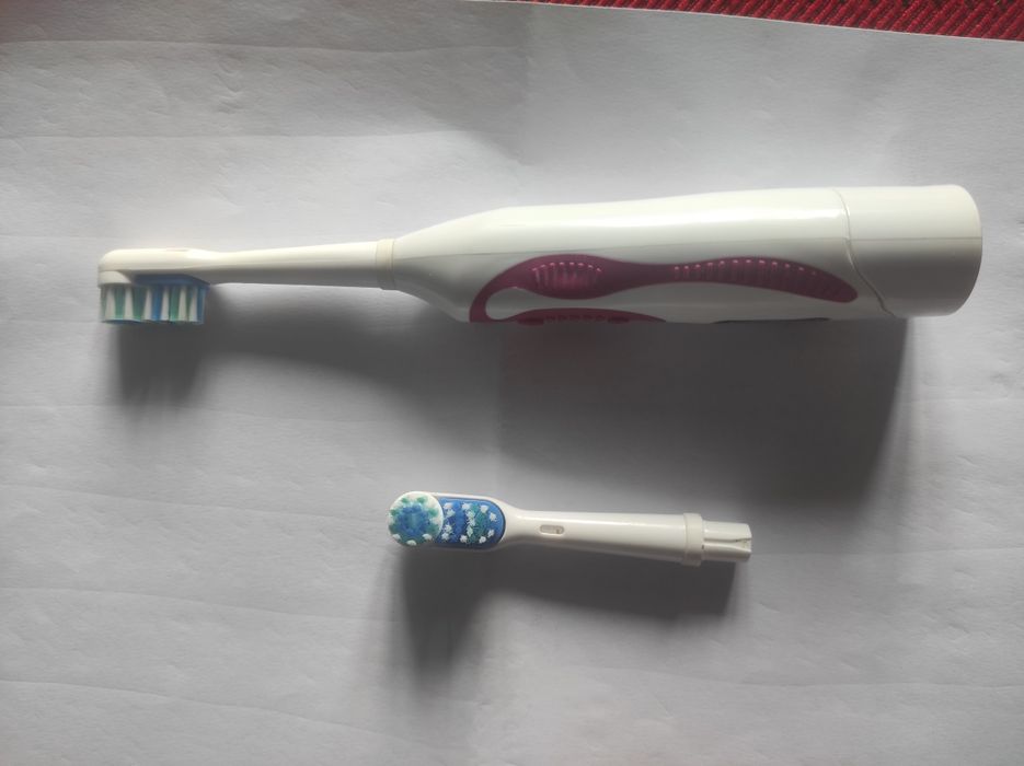 Periuta de dinti electrica, perfect functionala