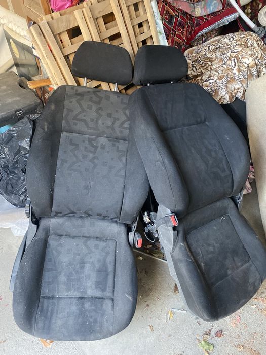 продам сидение на машину