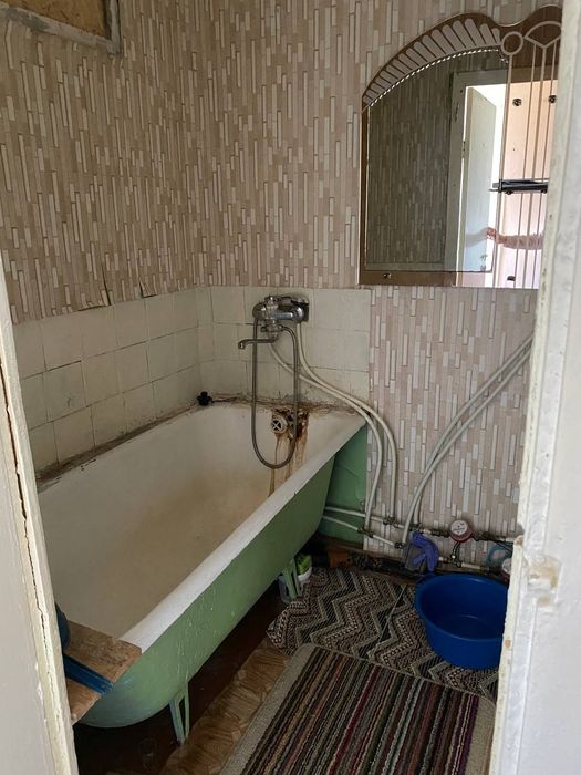 Продaм двух комнатую квартиру