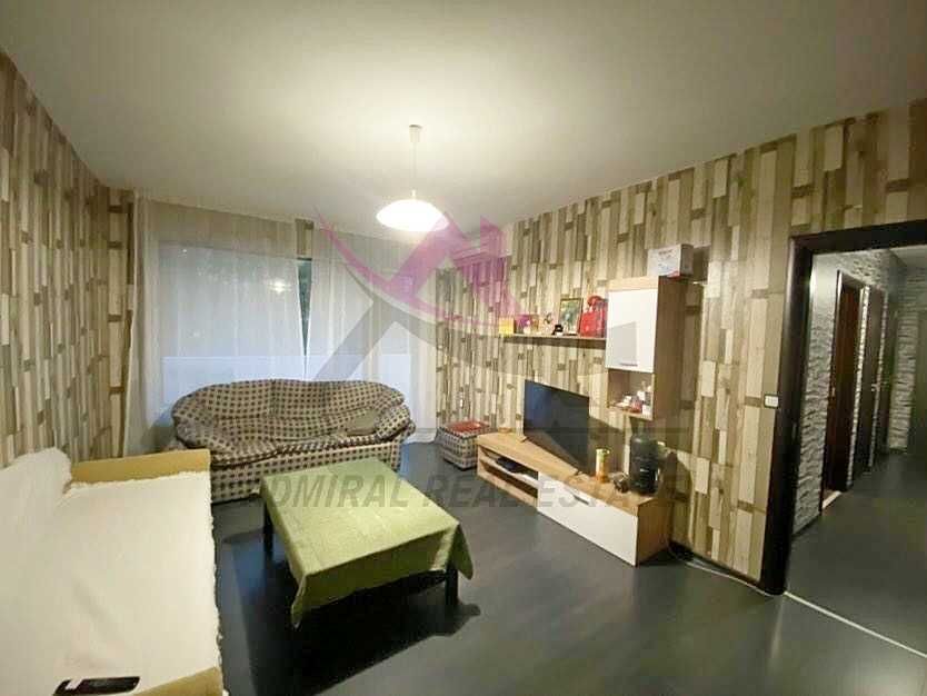 Дава се под наем Тристаен апартамент в Варна, Възраждане 1 - 87 кв.м за 500 € - Снимка #2