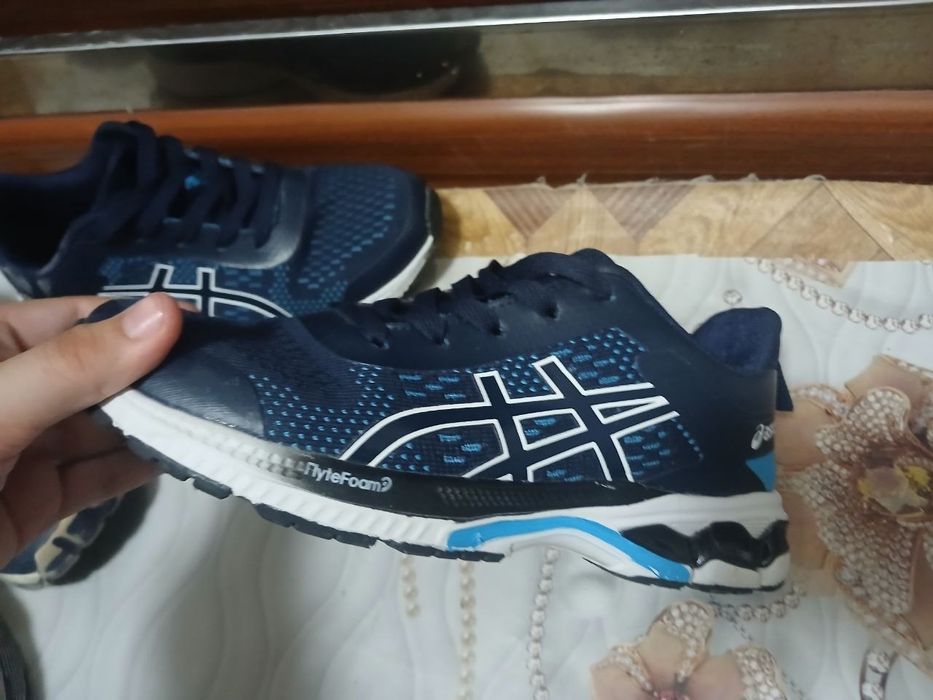 Обувь кроссовка новый