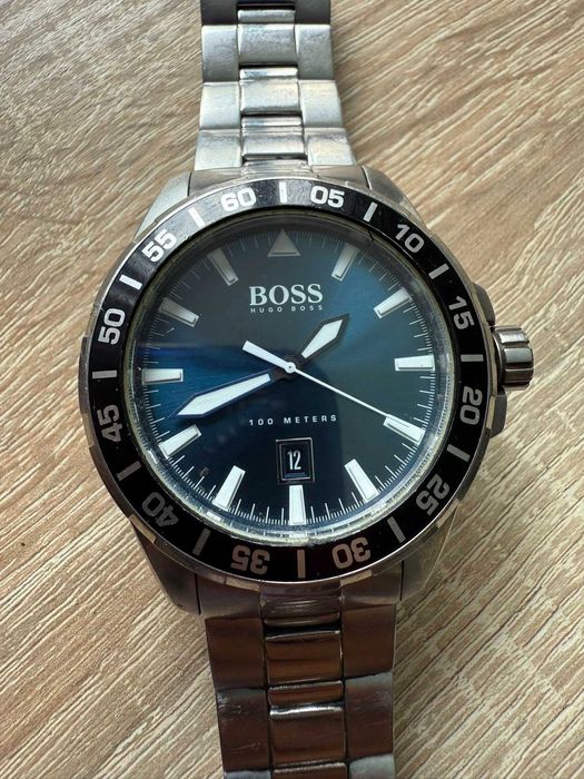 мъжки метален часовник Hugo Boss  100 meters deep ocean  bracelet