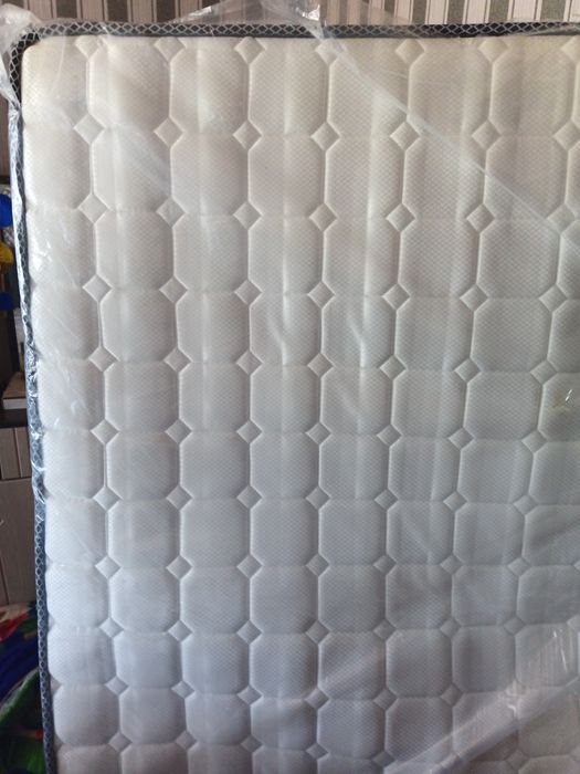 Матрас пружинный