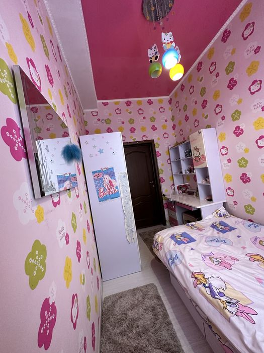 Спальный гарнитур для девочек