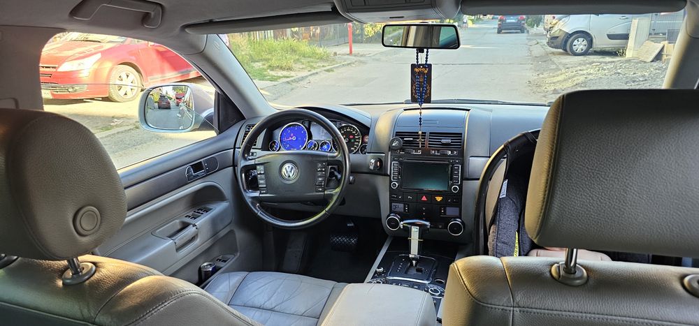 Volkswagen touareg 2008 3.0дизил