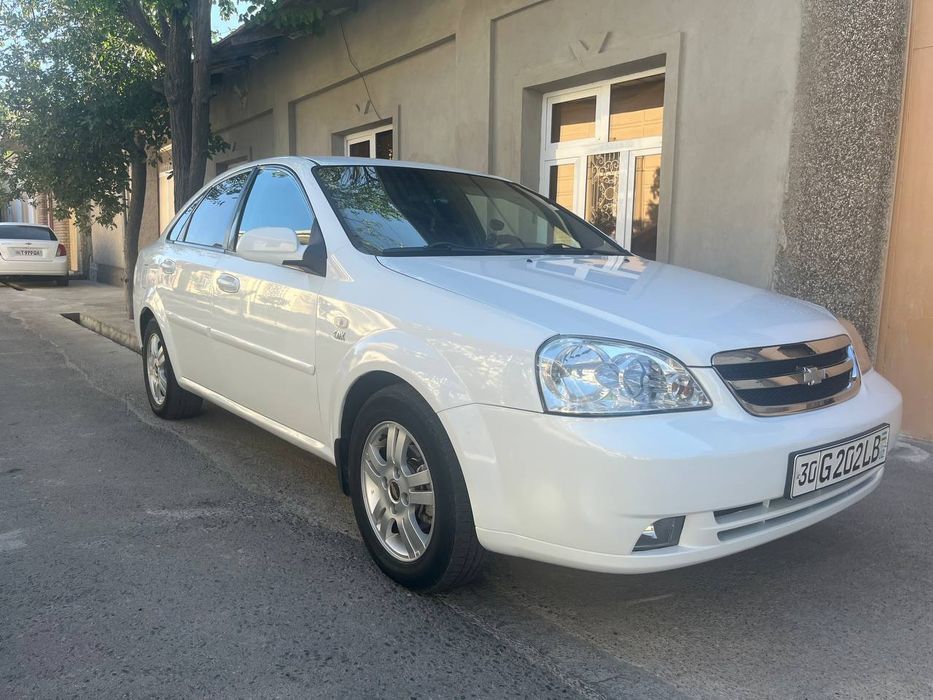 Chevrolet Lacetti 2011