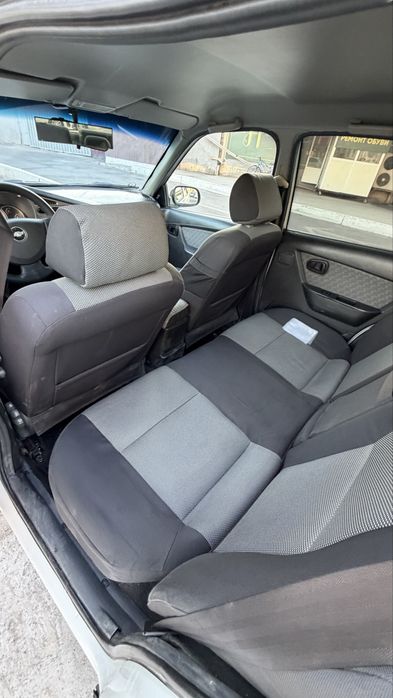 Nexia 2 Dons 1.6 sotiladi