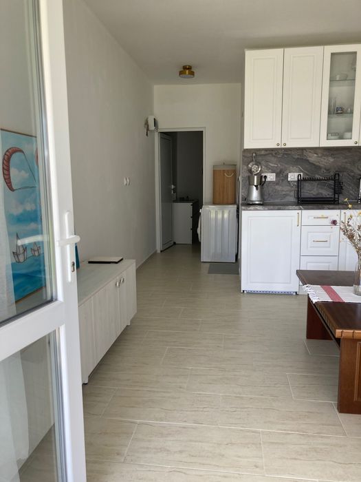 Продава се Двустаен апартамент в Созопол - 48 кв.м за 1061 €/кв.м - Снимка #1