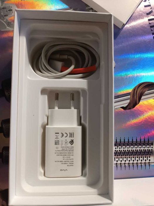Vivo 19 полный комплект 10\10