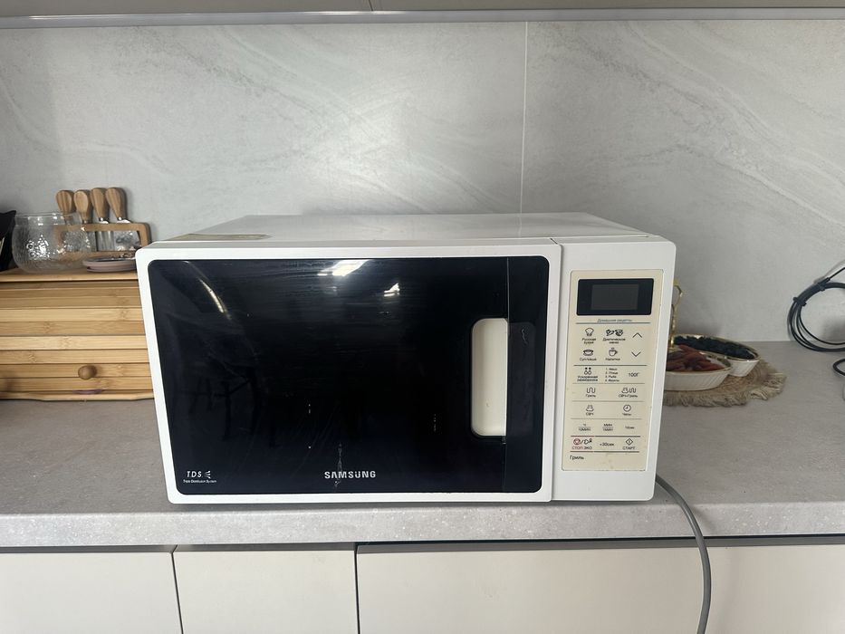 Микроволновая печь