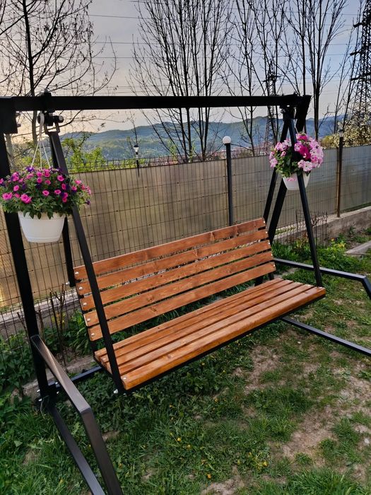 Balansoar pentru gradina.