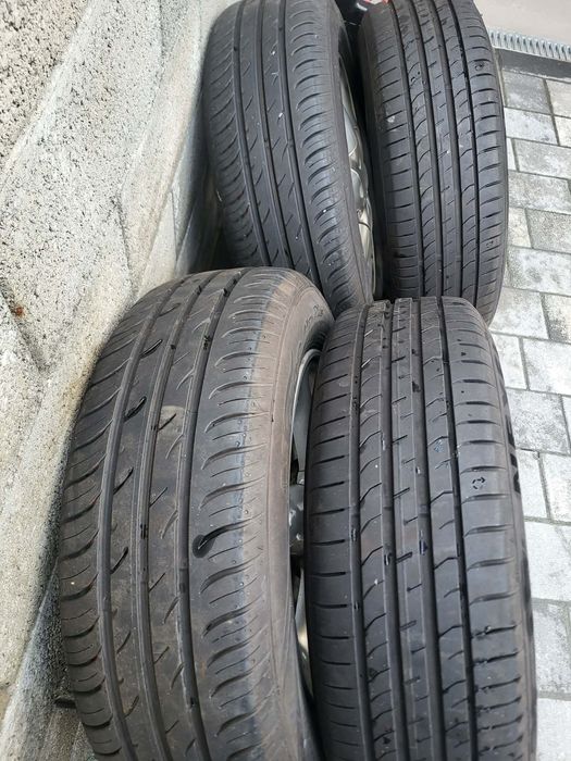 Продавам 15” джанти с летни гуми Nexen