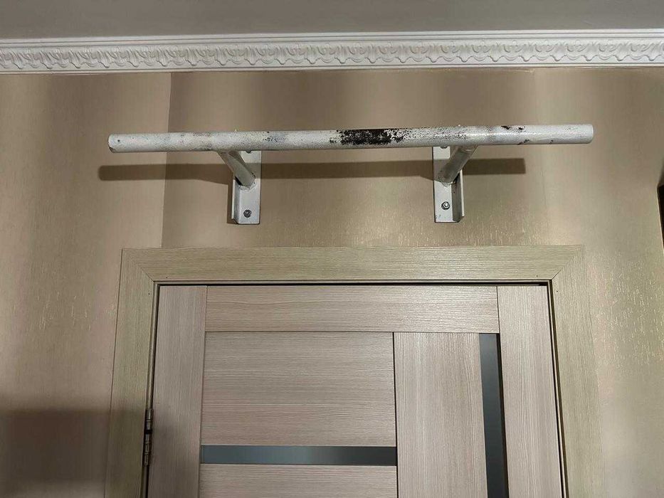 Продам настенный турник