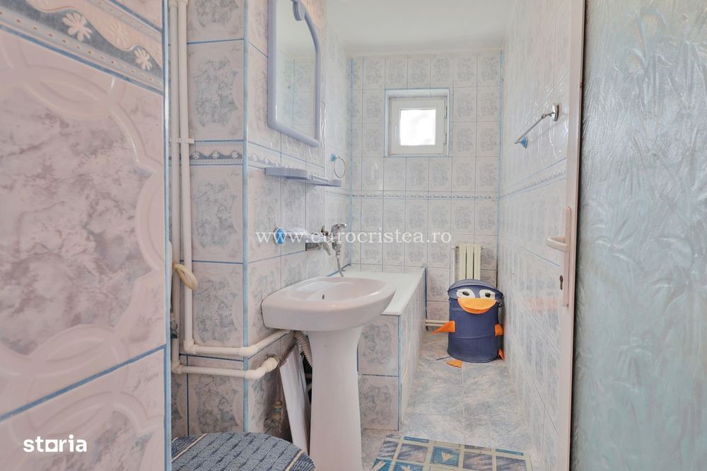 Apartament 2 camere la doar 240 m de plajă | Zona:Rozelor, Mangalia