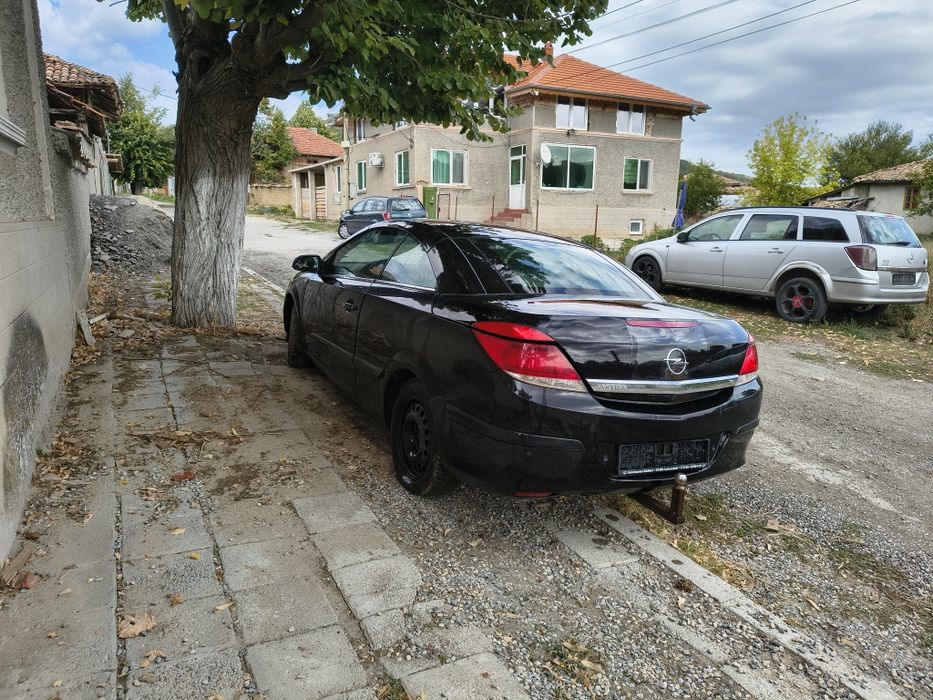 Opel Astra H 1, 8i z18her    На Части