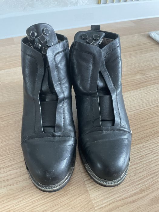 Отдам женскую обувь