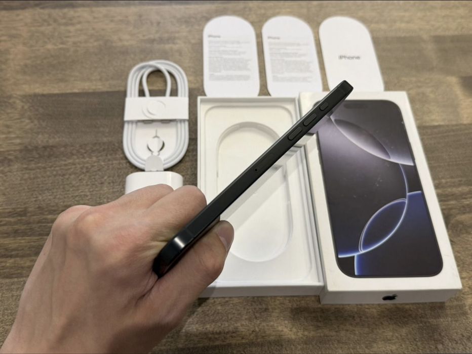 Iphone 16 pro max Black 256