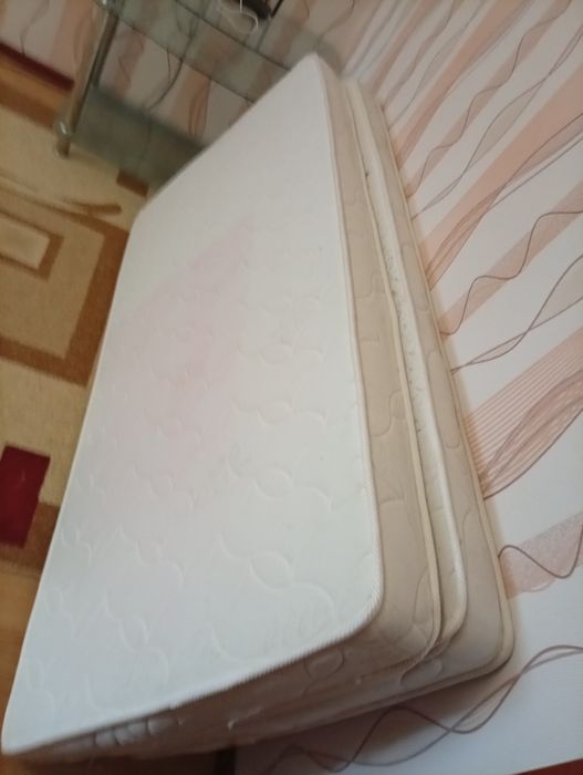 Продам матрас б/у