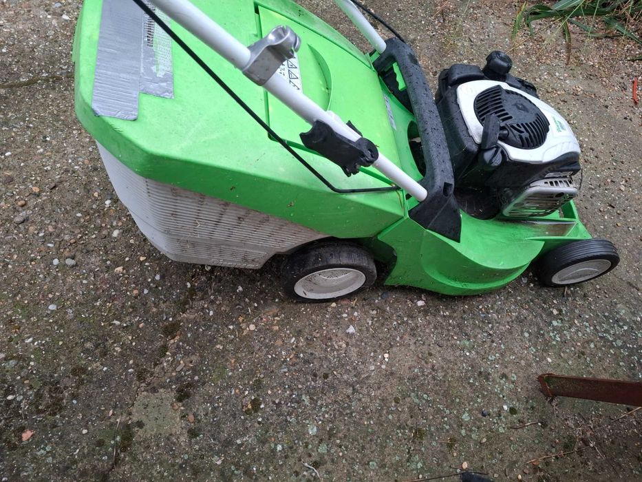 masina de tuns iarbă wiking