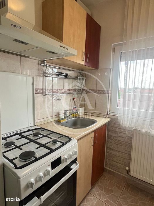 Apartament de închiriat cu 3 camere în zona Nufărul, Oradea