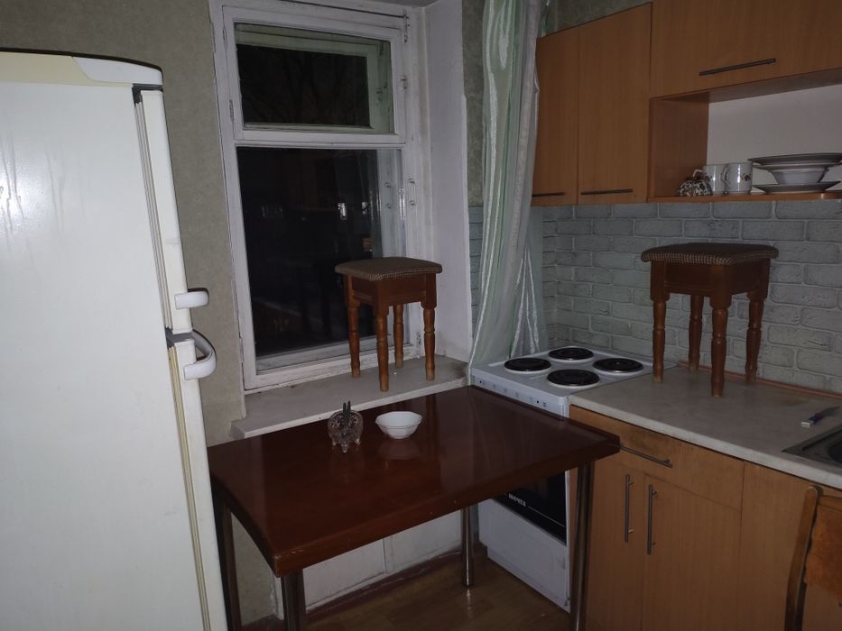 Продам квартиру 1,5.  В общежитии