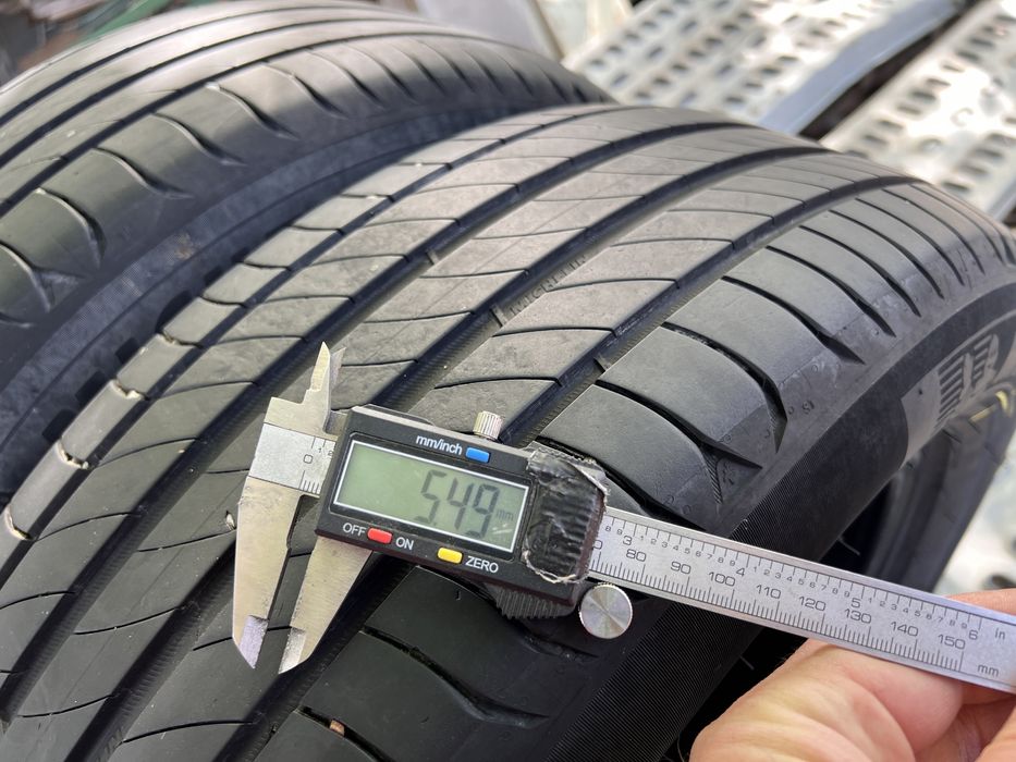 215/60/17 2 броя летни гуми Michelin Primacy 5.5mm Дот 21