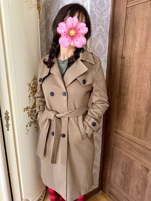 Пальто на подростка!качественное в идеальном состоянии!