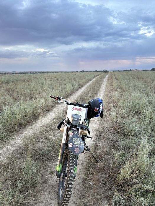 Продам эндуро 300 куб
