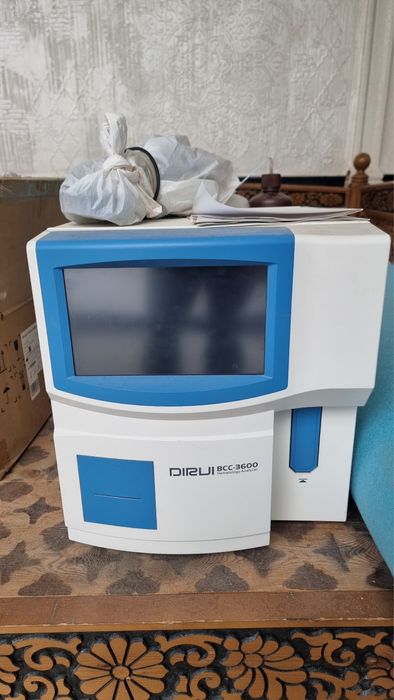 Гемоанализатор сотилади